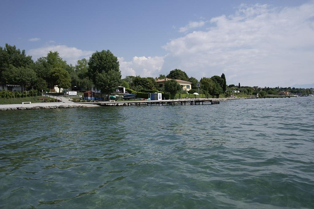 Campeggio Delle Rose Moniga del Garda Экстерьер фото